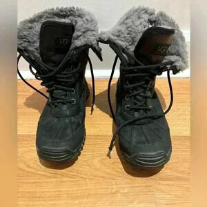 UGG women’s grey and black  winter boots size 7 - good condition.
